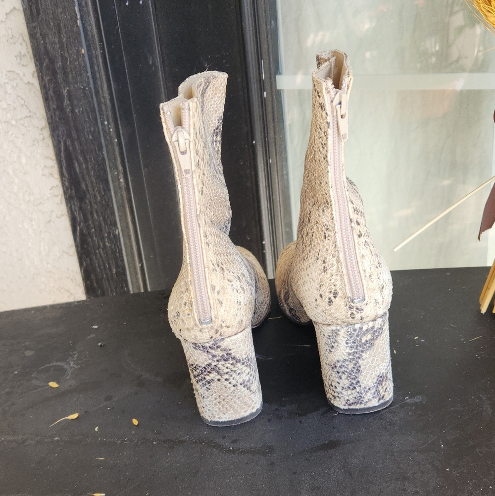 FREE PEOPLE Snakeskin Pattern Ankle Boots - Picture 3 of 4